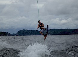 {$image->description}