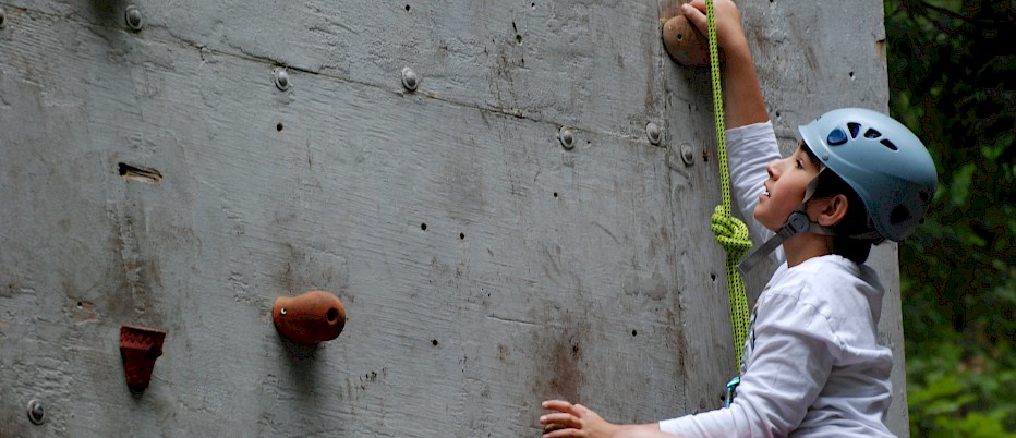 With daily choices such as our 30 foot climbing walls, 100 foot Water Slides, Tarzan Swing, Gyro, Archery, Trampoline, Tubing, Sauna, plus many more, every day offers an adventure!