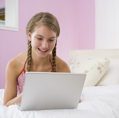 Quick Guide to Blogging Your Summer Camp Adventures